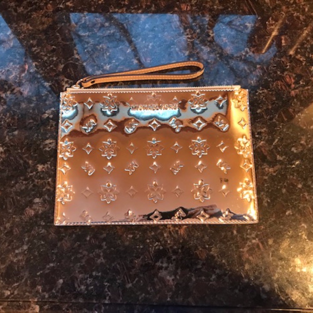 Michael Kors Jet Set clutch wristlet pale gold